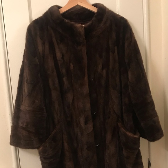 Anne Klein Jackets & Blazers - Beautiful Brown Tiger Pattern Mink Coat